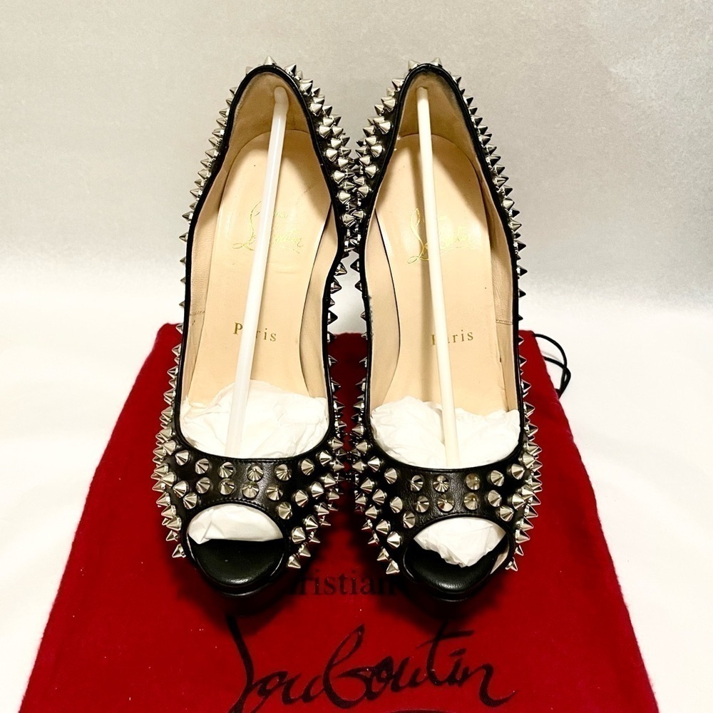 Christian Louboutin Lady Peep spikes Napa Blk kid Lthr 140mm peeptoe pump EU37.5